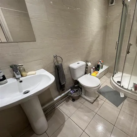 Image 4 - Manor View, Leeds, LS6 1BU, United Kingdom - Townhouse for rent