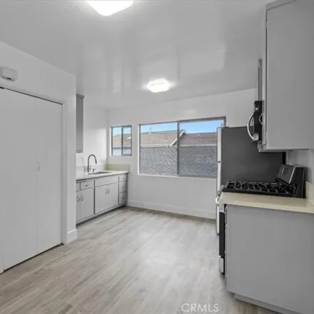 Image 8 - 857 West 23rd Street, Los Angeles, CA 90731, USA - Apartment for rent