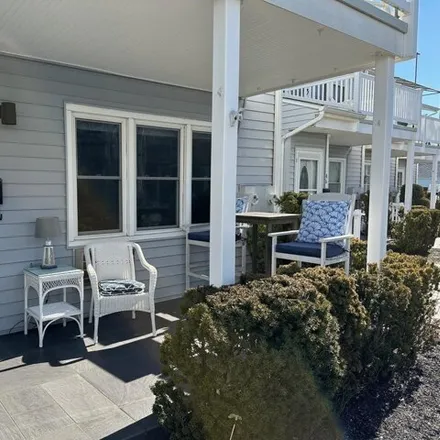 Buy this 2 bed condo on 46 West 11th Street in Ocean City, NJ 08226