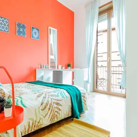 Rent this 4 bed room on Via Milazzo in 10, 40121 Bologna BO