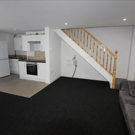 Image 2 - Queensway, Kingsland Place, Southampton, SO14 3GT, United Kingdom - Apartment for rent