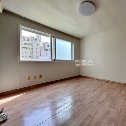 Rent this 2 bed apartment on 서울특별시 서대문구 홍은동 334-29