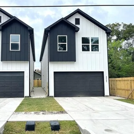 Buy this 3 bed house on 3088 Gray Street in Houston, TX 77004