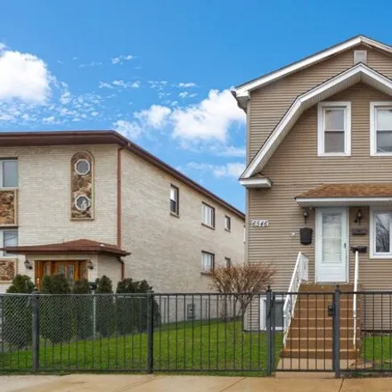 Rent this 3 bed house on 6546 West Cornelia Avenue in Chicago, IL 60634