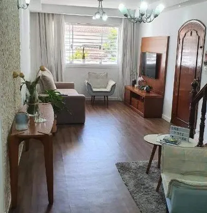 Buy this 3 bed house on Rua Olegário Herculano in Anchieta, São Bernardo do Campo - SP
