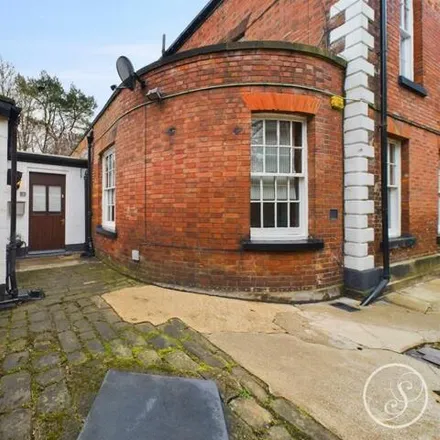 Image 1 - Moor Farm Gardens, Leeds, LS7 3QA, United Kingdom - Apartment for sale