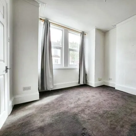 Image 7 - Sladedale Road, London, SE18 1PY, United Kingdom - Apartment for rent