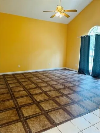 Image 4 - 1615 Summerfield Drive, Altamira West Number 2 Colonia, Edinburg, TX 78539, USA - House for rent