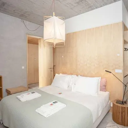 Rent this 1 bed apartment on Mercado do Bolhão in Rua de Fernandes Tomás, 4000-218 Porto