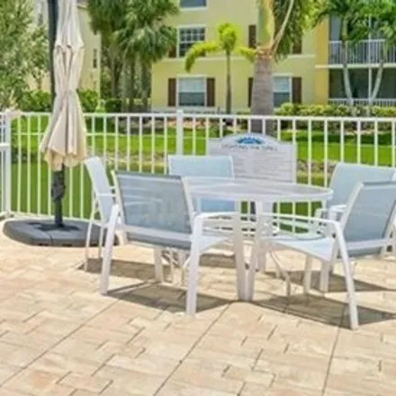 Image 5 - 4191 Residence Drive, Fort Myers, FL 33901, USA - Condo for sale