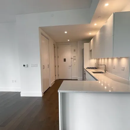 Rent this 1 bed apartment on 230 East 44th Street in New York, NY 10017