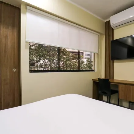Image 4 - San Isidro, Lima Metropolitan Area, Lima, Peru - Apartment for rent