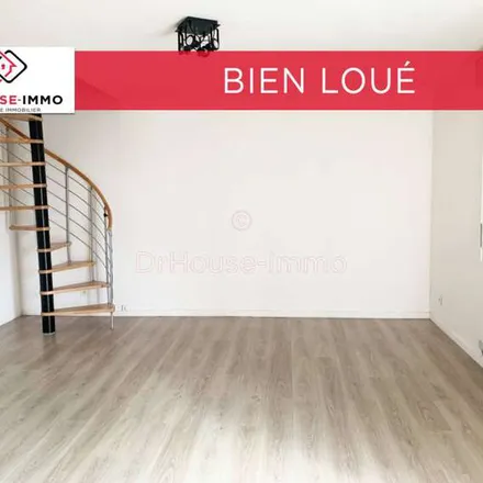 Image 6 - 1 Rue Thibaut, 62220 Carvin, France - Apartment for rent