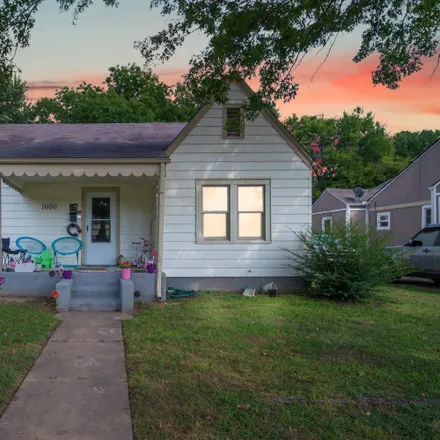 Buy this 2 bed house on 1600 Southwest Jennings Avenue in Bartlesville, OK 74003