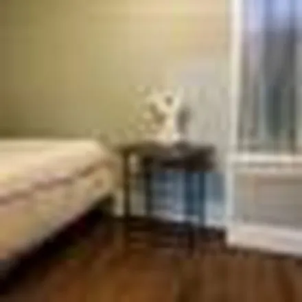 Image 3 - JFK Boulevard at Pearsall Avenue, Pearsall Avenue, Greenville, Jersey City, NJ 07305, USA - Apartment for rent