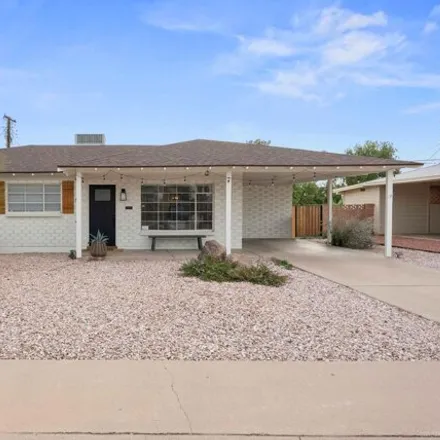Buy this 3 bed house on 8143 East Whitton Avenue in Scottsdale, AZ 85251