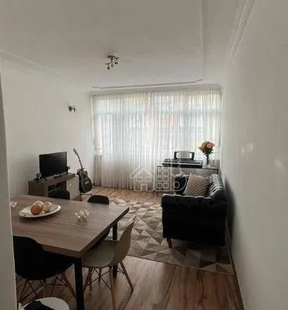 Buy this 4 bed apartment on Caminho do Canto do Rio in São Francisco, Niterói - RJ