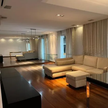Rent this 4 bed apartment on Avenida Santo Amaro 866 in Vila Olímpia, São Paulo - SP