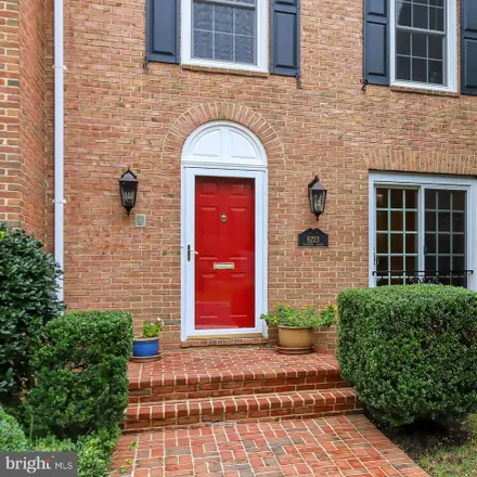 Image 5 - 8223 Taunton Place, West Springfield, VA 22152, USA - Townhouse for sale