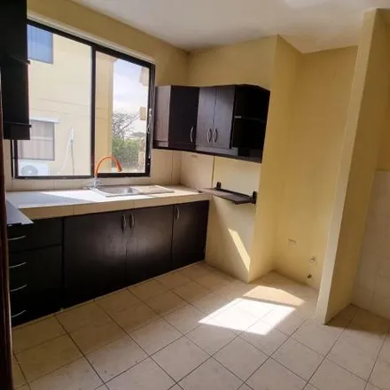 Rent this 2 bed apartment on 3 Pasaje 9 in 090103, Guayaquil