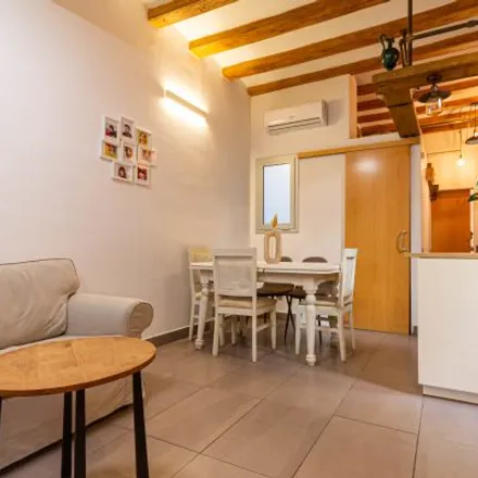 Rent this 2 bed apartment on Bó Bonic Barat in Carrer de les Cabres, 14