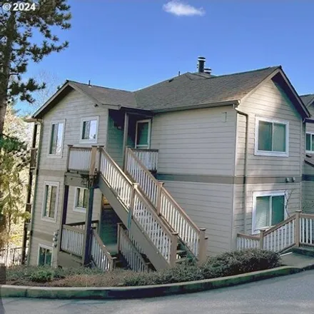 Buy this 2 bed condo on 20001 Larkspur Lane in West Linn, OR 97068