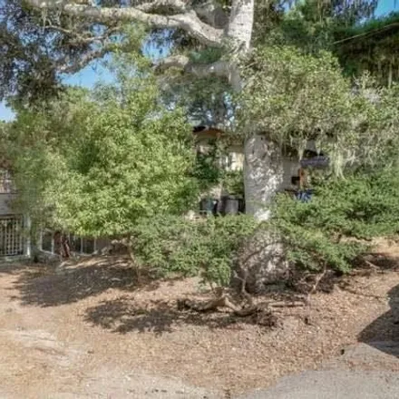Image 3 - 618 Grace Street, Monterey, CA 93940, USA - House for sale