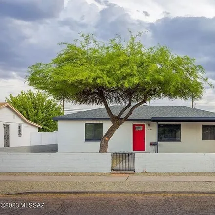 Rent this 3 bed house on 2714 East 21st Street