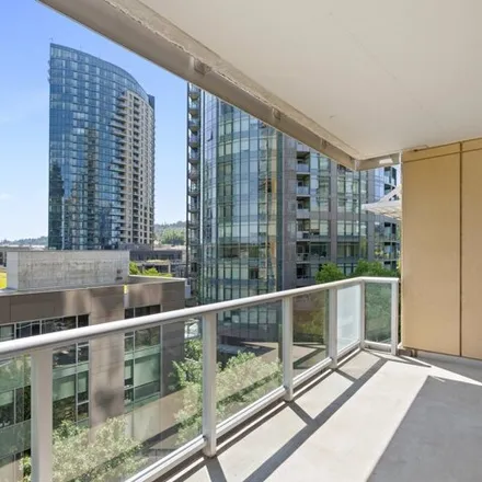 Buy this 2 bed condo on 3570 S River Pkwy Unit 613 in Portland, Oregon