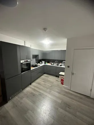 Rent this 2 bed apartment on The Kings Arms in 167 Bow Road, Bromley-by-Bow