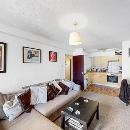 Image 9 - Astra Apartments, 250 Globe Road, London, E2 0LW, United Kingdom - Apartment for rent