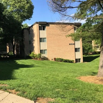 Rent this 1 bed condo on 12438 Braxfield Court in North Bethesda, MD 20852