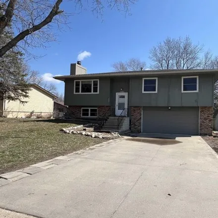 Buy this 3 bed house on 4598 South Marion Road in Sioux Falls, SD 57106