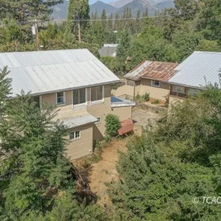 Image 3 - Church Street, Weaverville, CA, USA - House for sale