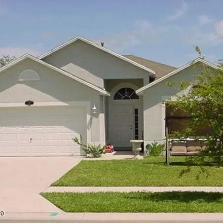 Rent this 3 bed house on 920 Macon Circle in Titusville, FL 32780