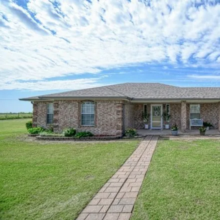 Buy this 3 bed house on 43455 Hazel Dell Road in Pottawatomie County, OK 74855