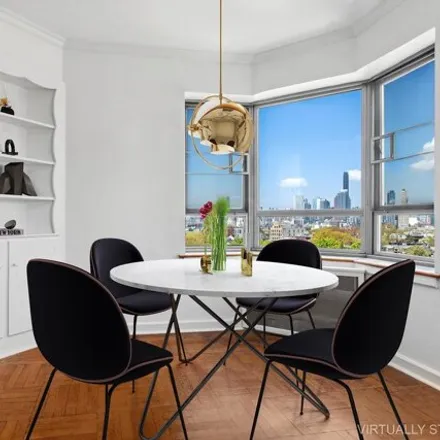 Image 4 - 130 8th Avenue, New York, NY 11215, USA - Apartment for sale
