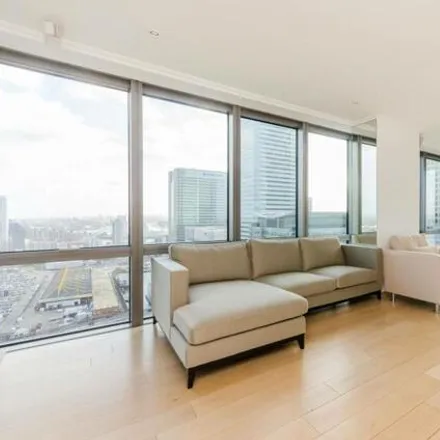 Buy this 2 bed apartment on Platform 4 in North Quay, Canary Wharf