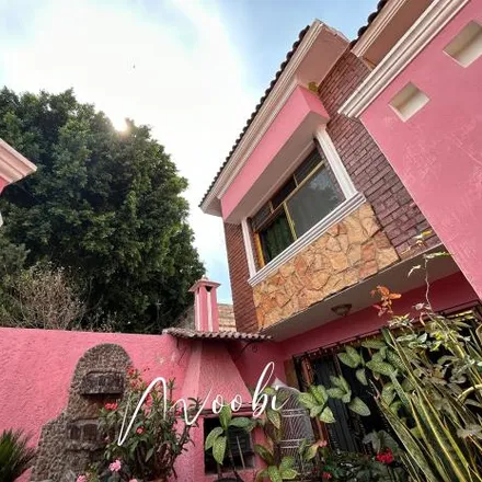 Buy this 5 bed house on Calle Río Tuxpan in 44987 Tlaquepaque, JAL