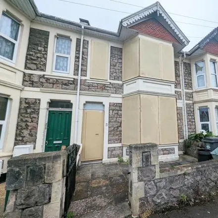 Buy this 3 bed townhouse on Amberey Road in Weston-super-Mare, BS23 3QL