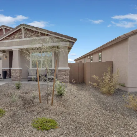 Buy this 4 bed house on South Gold Canyon Drive in Pinal County, AZ 85218