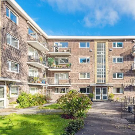 Rent this 2 bed apartment on 19-38 Chesterwood Drive in Sheffield, S10 5DU