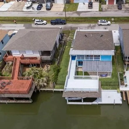 Buy this 3 bed house on 245 Barracuda Street in Bayou Vista, Galveston County