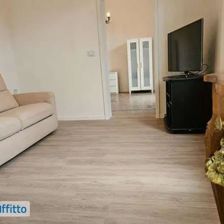 Image 2 - Via Frassinago 59, 40123 Bologna BO, Italy - Apartment for rent