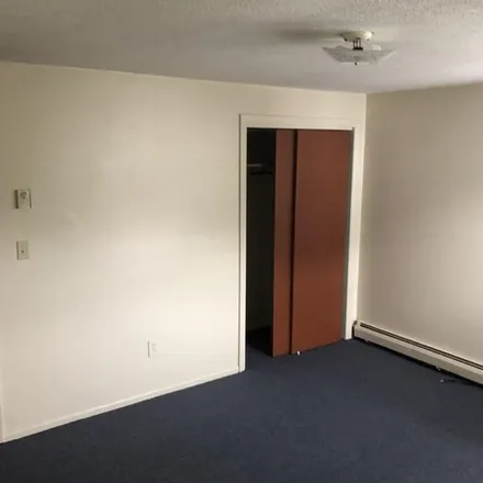 Image 3 - 95 Fairmont Avenue, Grafton Hill, Worcester, MA 01613, USA - Apartment for rent