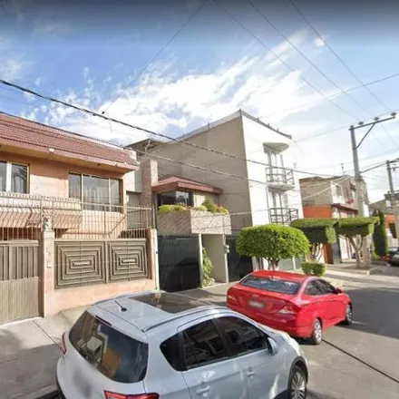 Buy this 3 bed house on Calle Doctor Arturo Méndez in Colonia Ampliación San Miguel, 09260 Mexico City