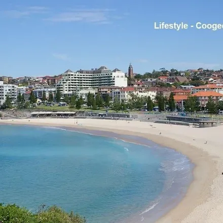 Rent this 3 bed apartment on Coogee Public School in Byron Street, Coogee NSW 2034