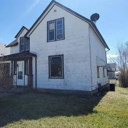 Buy this 4 bed house on 1777 2nd Avenue South in Fort Dodge, IA 50501