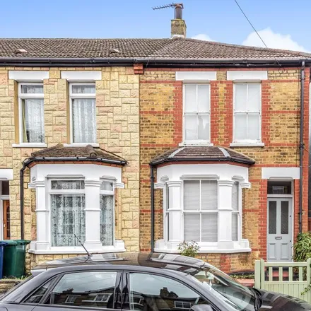 Rent this 2 bed townhouse on Alston Road in London, EN5 4EX