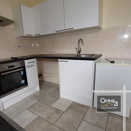 Rent this 1 bed apartment on 34 Southcliff Road in Bevois Valley, Southampton